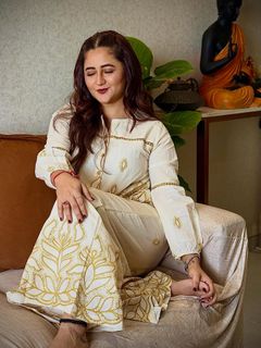 Rashami Desai feet photo 15