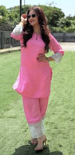 Rashami Desai feet photo 8