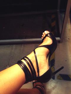 Rashel Díaz feet photo 3