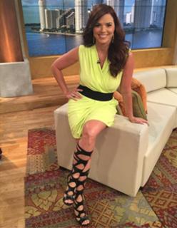 Rashel Díaz feet photo 10