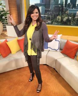 Rashel Díaz feet photo 8