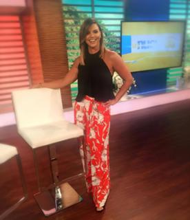 Rashel Díaz feet photo 1