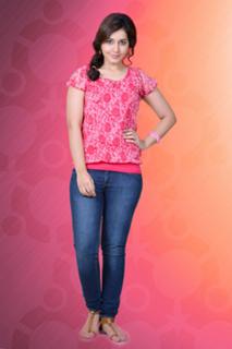 Rashi Khanna feet photo thumbnail
