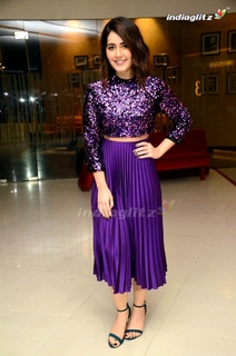 Rashi Khanna feet photo thumbnail