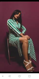 Rashi Khanna feet photo thumbnail