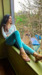 Rashi Khanna feet photo 19