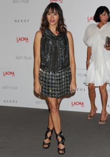 Rashida Jones feet photo thumbnail