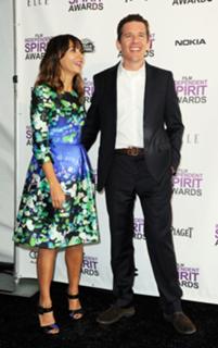 Rashida Jones feet photo thumbnail