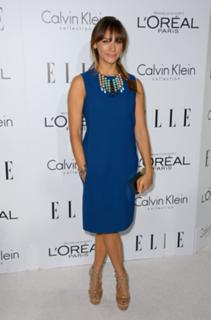 Rashida Jones feet photo thumbnail