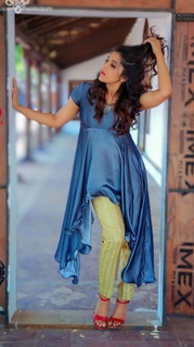 Rashmi Gautam feet photo 15