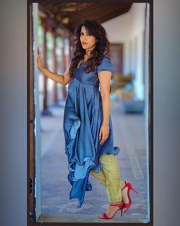 Rashmi Gautam feet photo 13