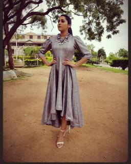 Rashmi Gautam feet photo 12