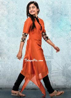 Rashmika Mandanna feet photo thumbnail