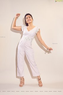 Rashmika Mandanna feet photo thumbnail