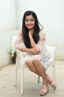Rashmika Mandanna feet photo thumbnail