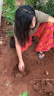 Rashmika Mandanna feet photo thumbnail