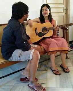Rashmika Mandanna feet photo thumbnail