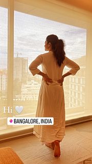 Rashmika Mandanna feet photo thumbnail