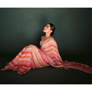 Rashmika Mandanna feet photo thumbnail