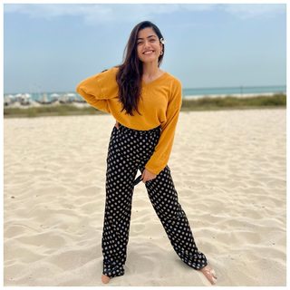 Rashmika Mandanna feet photo thumbnail