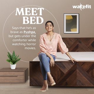 Rashmika Mandanna feet photo thumbnail