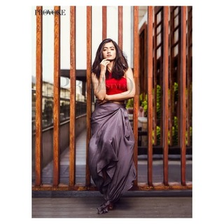 Rashmika Mandanna feet photo thumbnail
