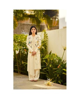 Rashmika Mandanna feet photo thumbnail