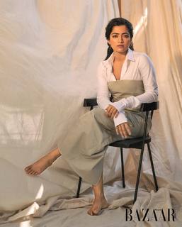 Rashmika Mandanna feet photo thumbnail
