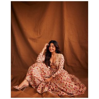Rashmika Mandanna feet photo thumbnail