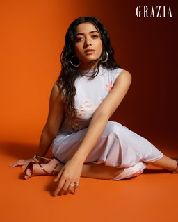 Rashmika Mandanna feet photo thumbnail