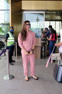 Rashmika Mandanna feet photo thumbnail