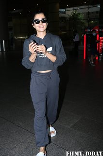 Rashmika Mandanna feet photo thumbnail
