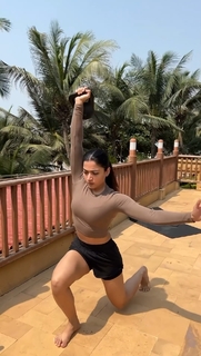 Rashmika Mandanna feet photo thumbnail