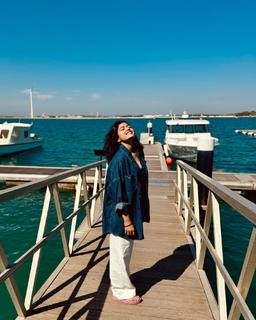 Rashmika Mandanna feet photo thumbnail