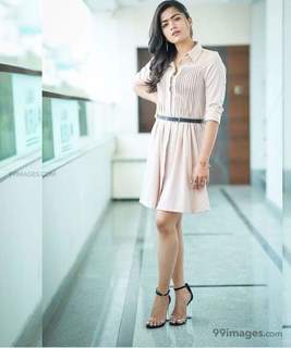 Rashmika Mandanna feet photo thumbnail