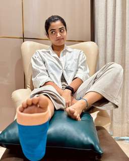 Rashmika Mandanna feet photo thumbnail