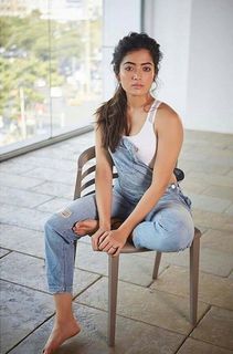 Rashmika Mandanna feet photo 10