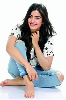 Rashmika Mandanna feet photo 3