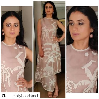 Rasika Dugal feet photo 12