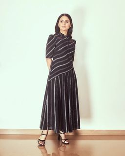 Rasika Dugal feet photo 10