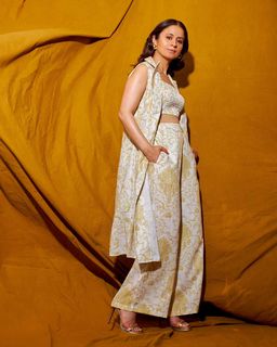 Rasika Dugal feet photo 7
