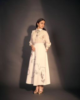 Rasika Dugal feet photo 7