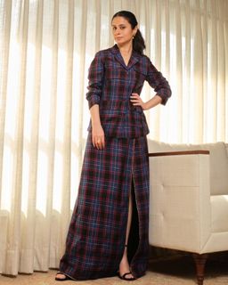 Rasika Dugal feet photo 14