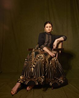 Rasika Dugal feet photo 3