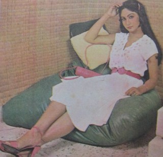 Rati Agnihotri feet photo 17