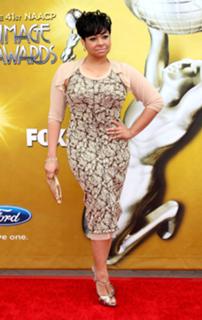Raven-Symoné feet photo thumbnail