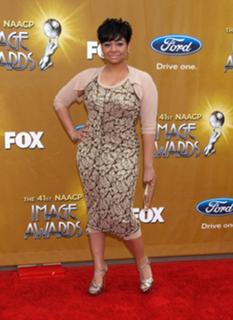 Raven-Symoné feet photo thumbnail