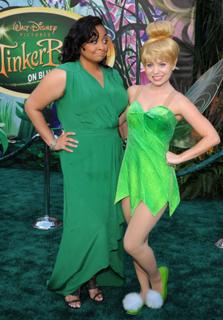 Raven-Symoné feet photo thumbnail