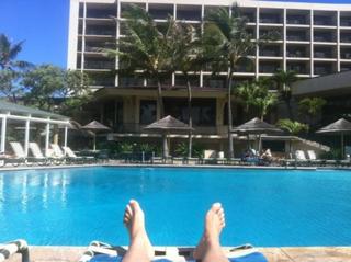 Raven-Symoné feet photo thumbnail