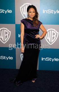 Raven-Symoné feet photo thumbnail